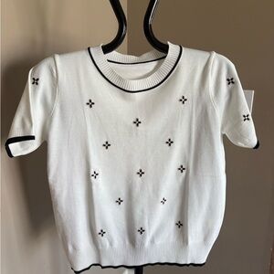 SHEIN Black and White Knit Top